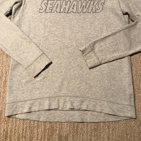 Nike Womens Heather Grey & Navy Chest Seahawks Graphic Logo Long Sleeve - Picture 4 of 7